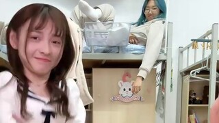 Xét duyệt bí mật là một tội ác ghê tởm