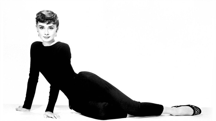Những nhân vật kinh điển được hồi sinh nhờ hiệu ứng đặc biệt: 23 năm sau khi ông qua đời, Hepburn đư
