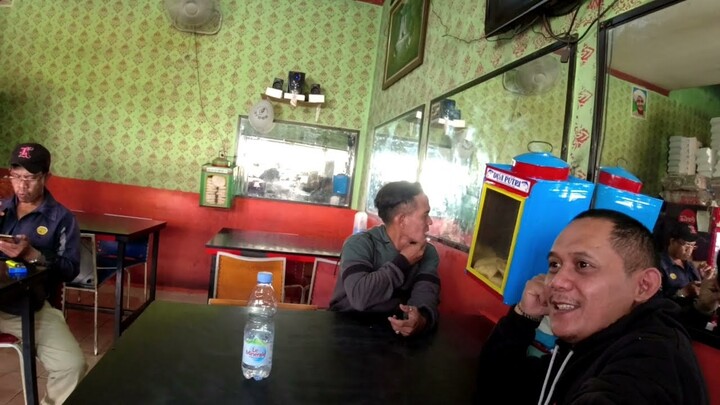 PULANG LEWAT TAMAN BUDAYA SENTUL