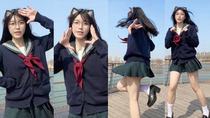 Today is the energetic cat ear JK! ! Innocent function☆おちゃめ function