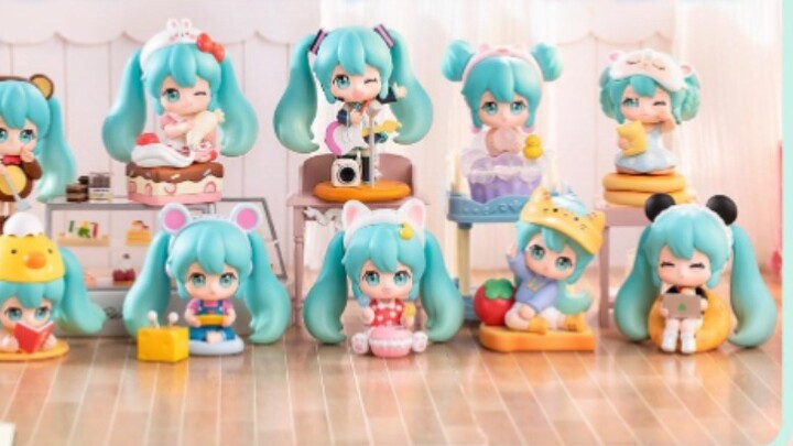 *･゜ﾟ･*:.｡..｡.:*･'(*ﾟ▽ﾟ*)'･*:.｡. .｡.:*･゜ﾟ･*Hatsune Miku Yuanqi Dessert House series of figures and or