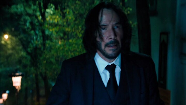 John Wick đi xuống cầu thang trong mười phút