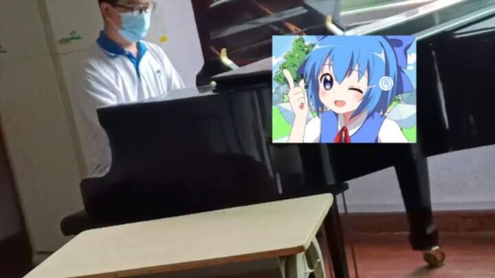 Big Brother Che Wan improvises "Cirno's Perfect Math Classroom"