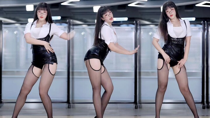 [Xiao Yuer] 172cm long legs and shiny secretary online♥AOA|Short skirt (vertical screen)