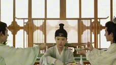 Xuanxuan akhirnya datang ke meja untuk makan malam