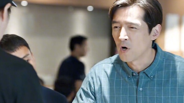 难道陌生人就这么不值得信任吗？