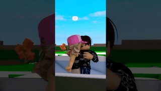 Spying on ROBLOX ODERS with MY WIFE! 🕵️‍♂️ #roblox #brookhaven