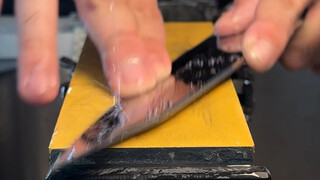 Bình nước khổng lồ