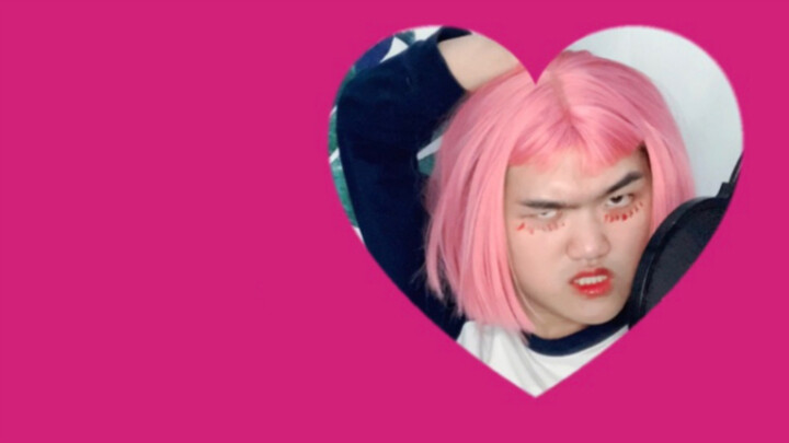 A boy covers Kim Hyun A's "I'm Not Cool", cross-dressing