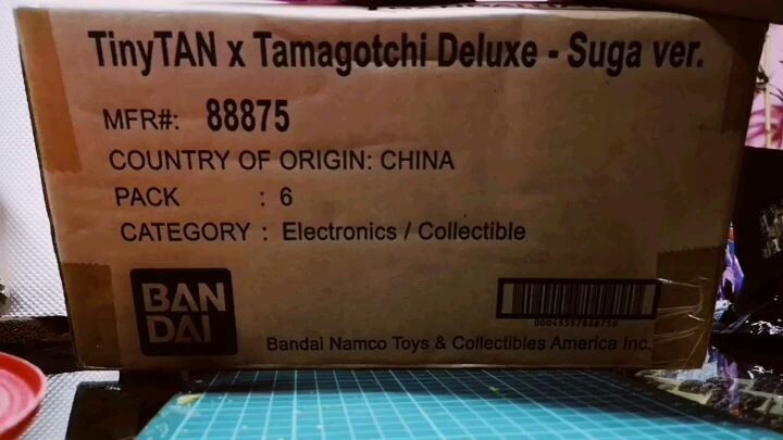 Unboxing TinyTan x Tamagotchi.. Wait, its a different package. But it's okay