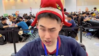 Am I the only one who came to the Pokémon Masters Tournament to buy the Decapitation Mewtwo Gift Box