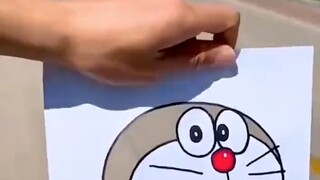 Pemotongan kertas doraemon