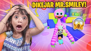 SEHARIAN LEIKA DIKEJAR BONEKA BAYI & JERAPAH PINK 😱😨 ESCAPE MR SMILEY OBBY [ROBLOX INDONESIA]