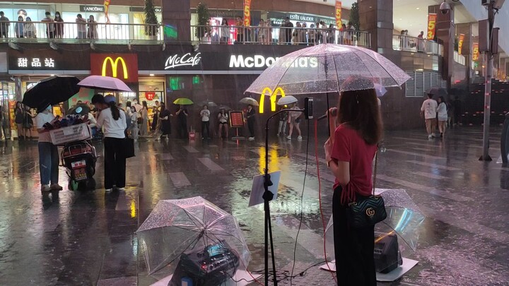 《你的答案》一场大雨也阻止不了爱唱歌的心，加油！