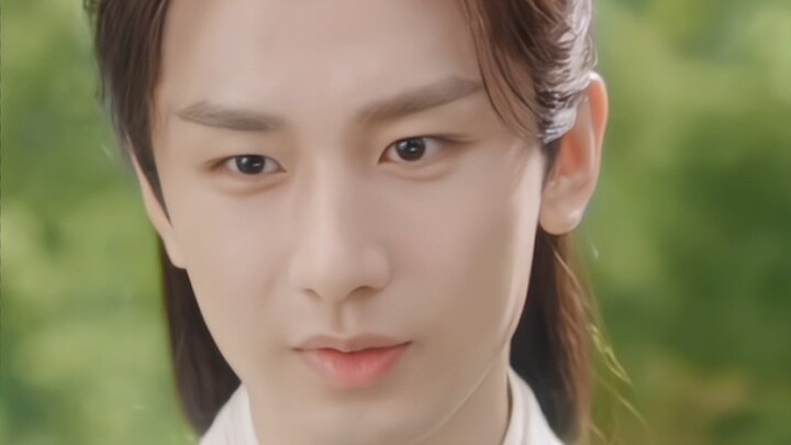 He must have been in a lot of pain when he was Li Lianhua just now...