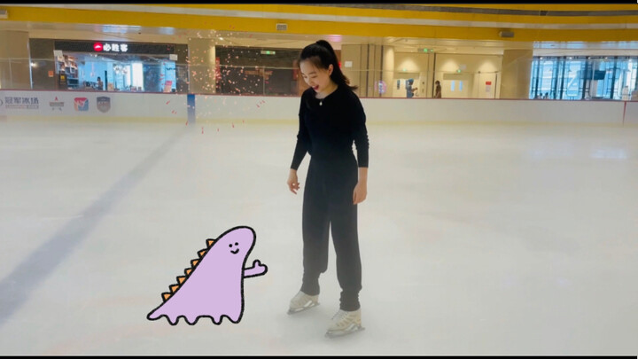 [Thể thao]Cô nàng trượt băng trên nền nhạc <You are the reason>