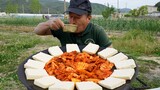 [두부김치] 부드러운 두부와 맛있는 볶음 김치로 막걸리 한 잔! (Tofu with stir-fried kimchi) 요리&먹방!! - Mukbang eating show