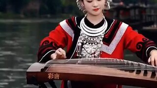 amazing beautiful girl play music