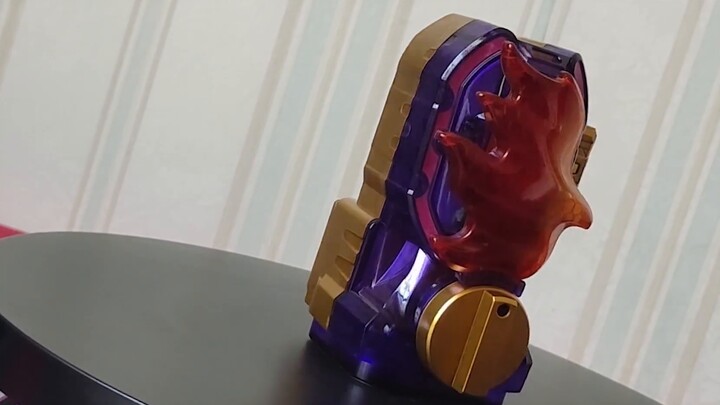(Painted) Kamen Rider Revice Repainted DX Volcano Dragon Stamp Review