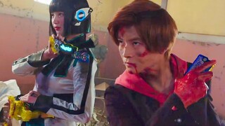 Check out the top ten cool double team transformations in Kamen Rider