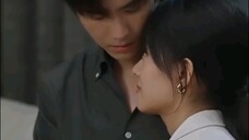 SECRET LOVE AT 30,000 FEETMAIN ROLE: WANG YI RAN HOU CHENG YUE