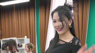 这个舞蹈，还是人多一起跳有感觉