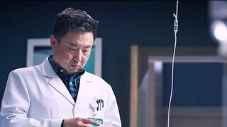 Ông già đang hấp hối, liệu có thể cứu được không?