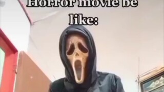 Horror movie be like