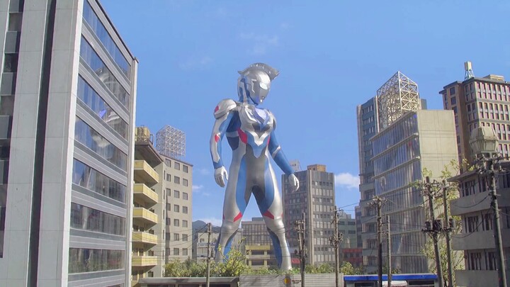 "Laugh to death, what's so exciting about Ultraman"