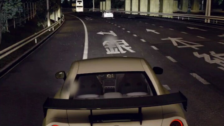 R35 Rain and Traffic