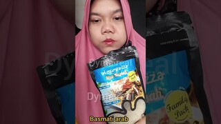 DYMA |ASMR RAW RICE EATING |Makan Beras | asmrrawriceeating| #asmrsounds  #asmr #shorts #mukbang(1)