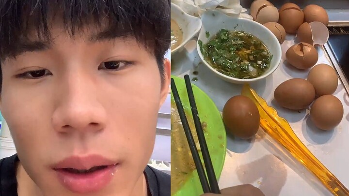 A college boy ate a 16.6-yuan self-service hot pot and was stopped even after eating 15 eggs. Netize
