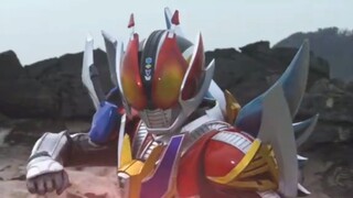 ฟอร์ม Super Climax ของ Kamen Rider Den-O ปรากฏขึ้น และเขาร่วมมือกับ Decade & New Den-O เพื่อแก้ปัญหา