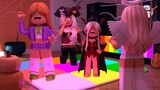 We Threw A HALLOWEEN PARTY! *FIGHTS? COSTUME CONTEST GAMES & MORE* W/VOICE! Roblox Bloxburg Roleplay