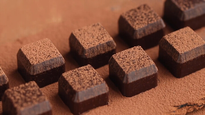 【Food】Making chocolate with cocoa powder, simple and rich