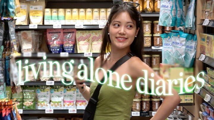Living Alone Diaries | Back home in NYC, hosting college BFF from Korea, cooking housewarming dinner