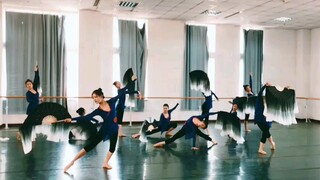 [Shuilongyin] [First submission] Group dance for the final choreography exam