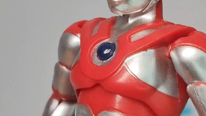 Patung Metacarpal Ultraman Ace Alpha Alpha Super Dinamis