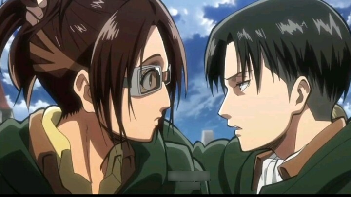 Soldier Commander: Speaking of strange species, isn’t there one here? Hanji: Where? Soldier Commande