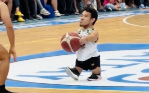 约德尔小中锋