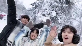 Lovely Wild Boar Family🐗ครอบครัวหมูป่ามาแล้วว ❄️🌨🎿🏂#ShenYue #WangJingxuan #WuYuheng #เสิ่นเยว่ #