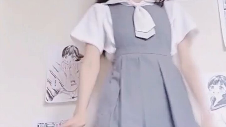 I'm quietly dancing to a love cycle. No one should notice it (ઇ〃•ω‹〃)wink♡