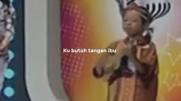 kita harus sayangi ibu kita 🤲