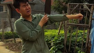 Sekalipun raja surga datang hari ini, dia tidak akan bisa menyelamatkanmu!