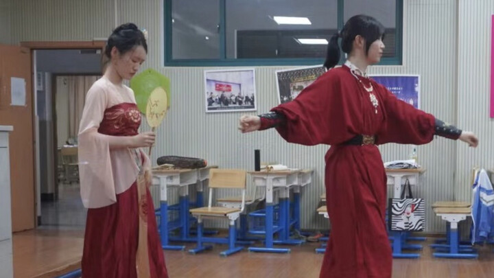 千年万岁 椒花颂声