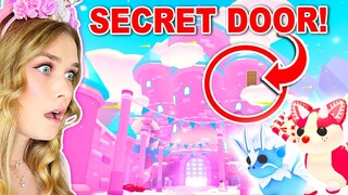 *NEW* CHRISTMAS UPDATE Has A *SECRET* DOOR In Adopt Me! (Roblox)