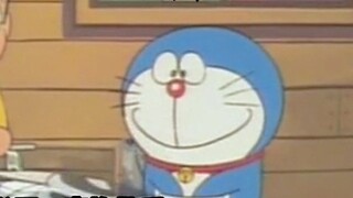 "Nobita! Cách duy nhất để chứng minh mình là con trai là cởi quần lót."