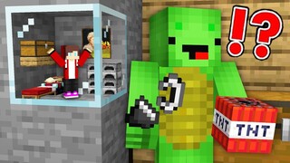 JJ PRANKED Mikey with TINY SECRET BASE in Minecraft - Maizen