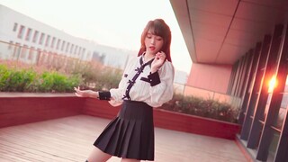 [Điệu nhảy toàn điểm ngọt ngào trong khuôn viên trường] Em gái mời bạn vào và yêu! (.ӧ◡ӧ.)