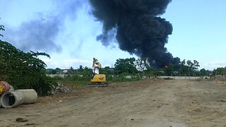 sunog sa Jolly warehouse